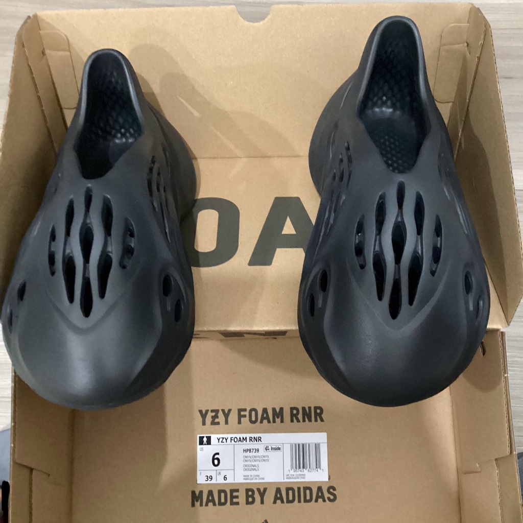 Adidas Yzy Foam Rnr